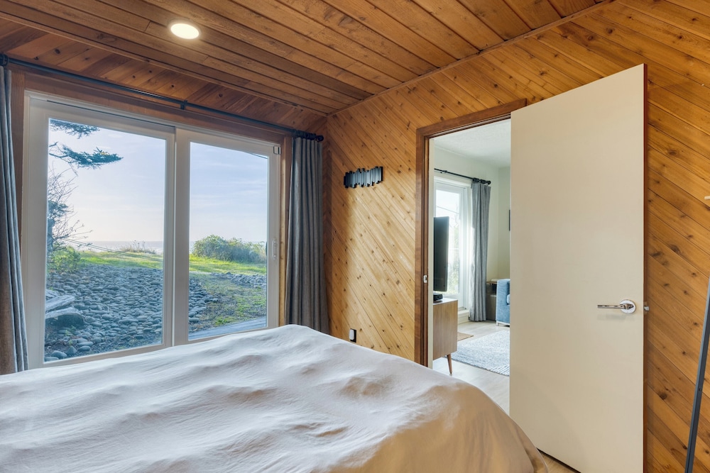 Cove Keep by Avantstay Stunning Ocean Views Designed for Groups view 3