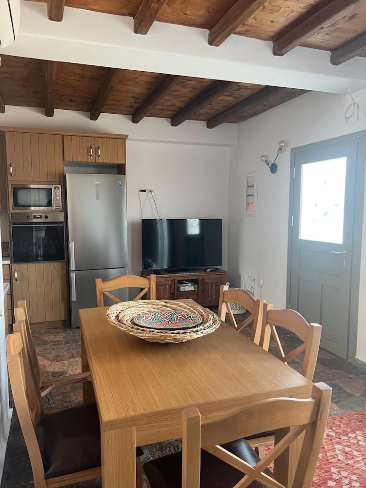 Ligaria Stone Maisonette Gem in Folegandros Heart view 5