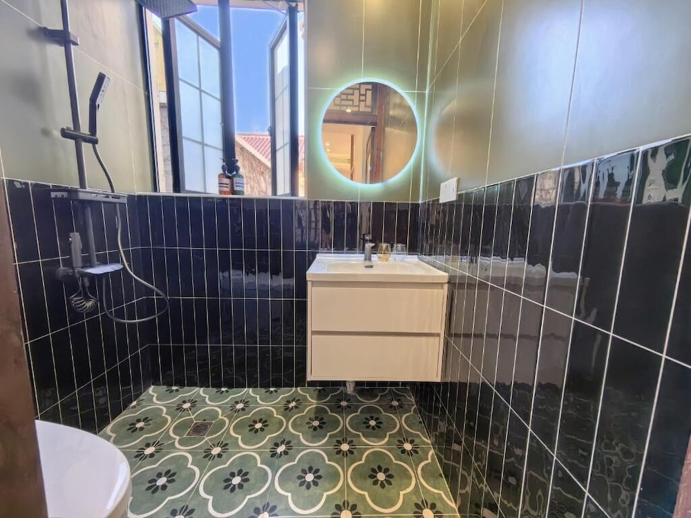 Shanghai Hills & Zinn Sunshine bnb