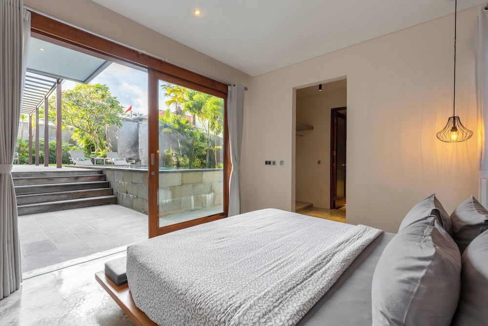 SooBali Niscala Villa 5 Bedroom