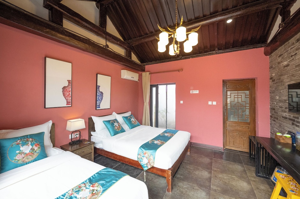 Junhefu Courtyard Hotel