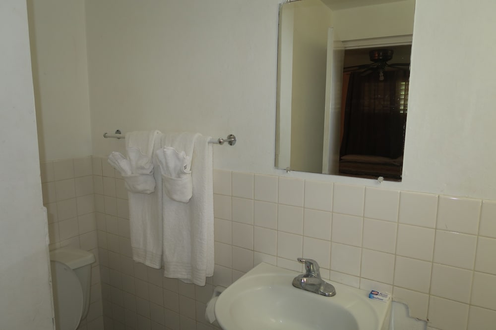 Enchanted Villas and Guest House