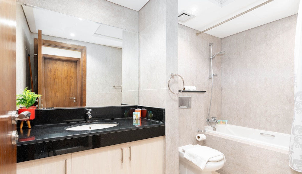 Vacay Lettings - 8 Boulevard Walk