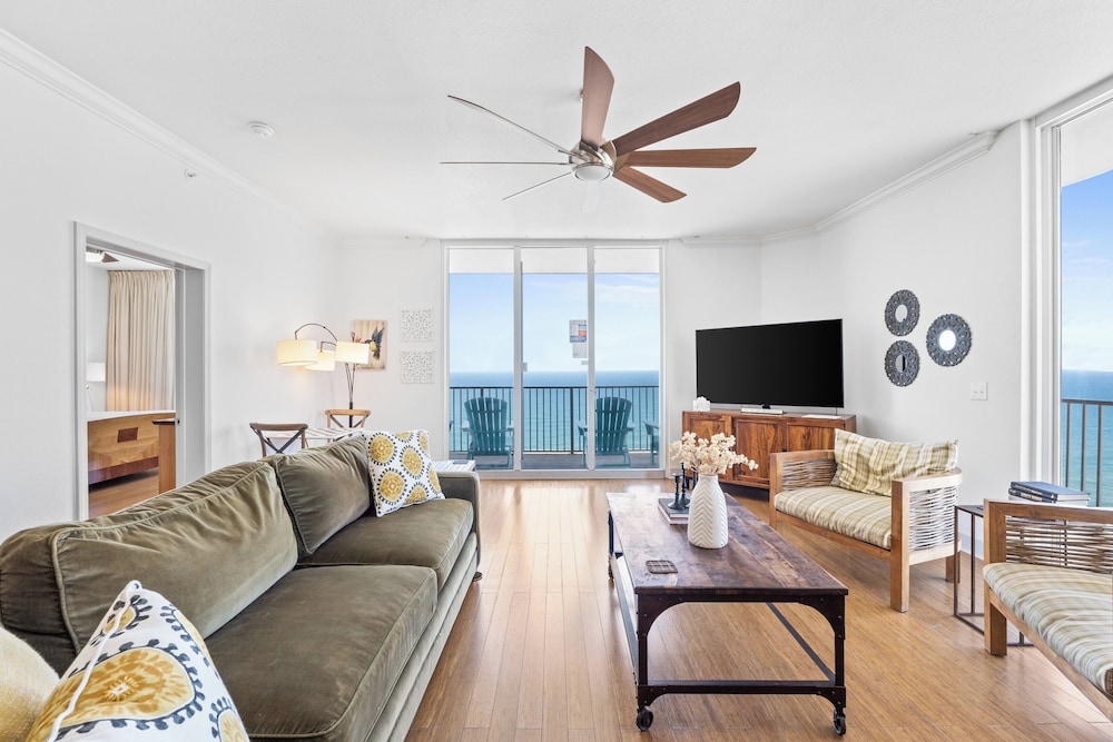 Tidewater by Book That Condo