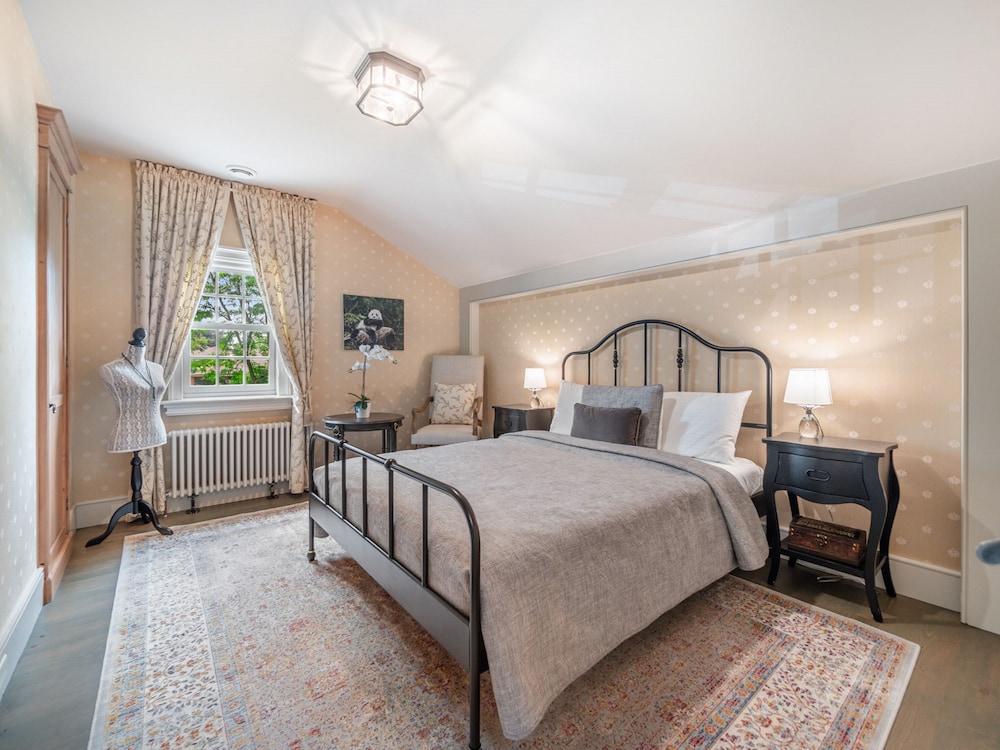 GLOBALSTAY. Charming 3 Bedroom House in North York - Image 2
