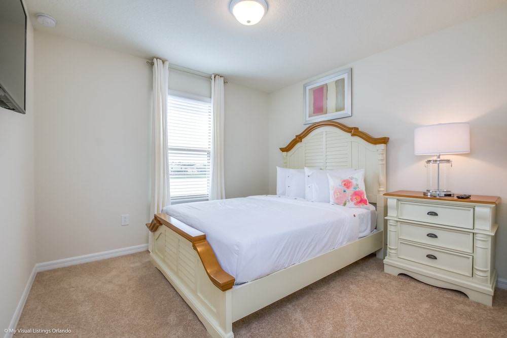 5 Bed 5 Ba Home W Pool & Spa - Image 2