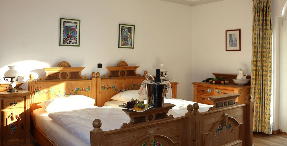 Hotel Spanischer Hof - Property Image 37