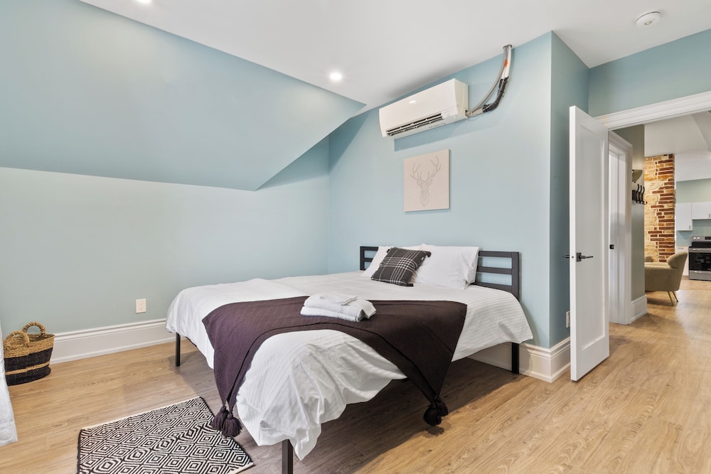 Downtown Collingwood Condos