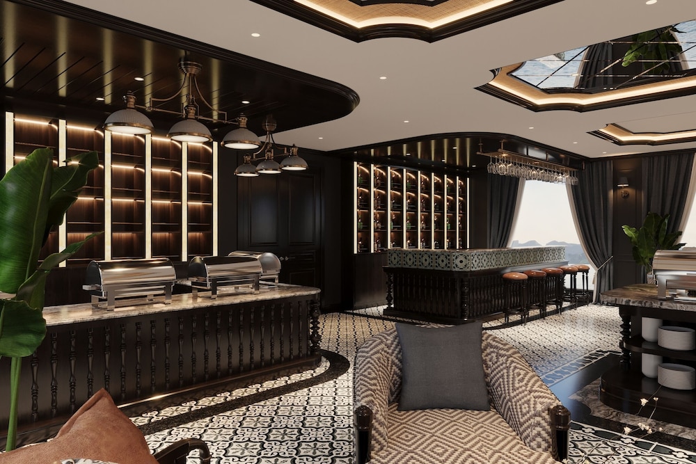 Aime'e Luxury Cruise