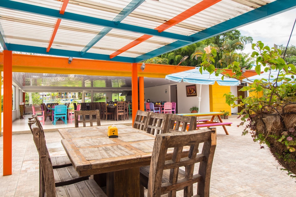 DE LA VEGA HOTEL CAMPESTRE