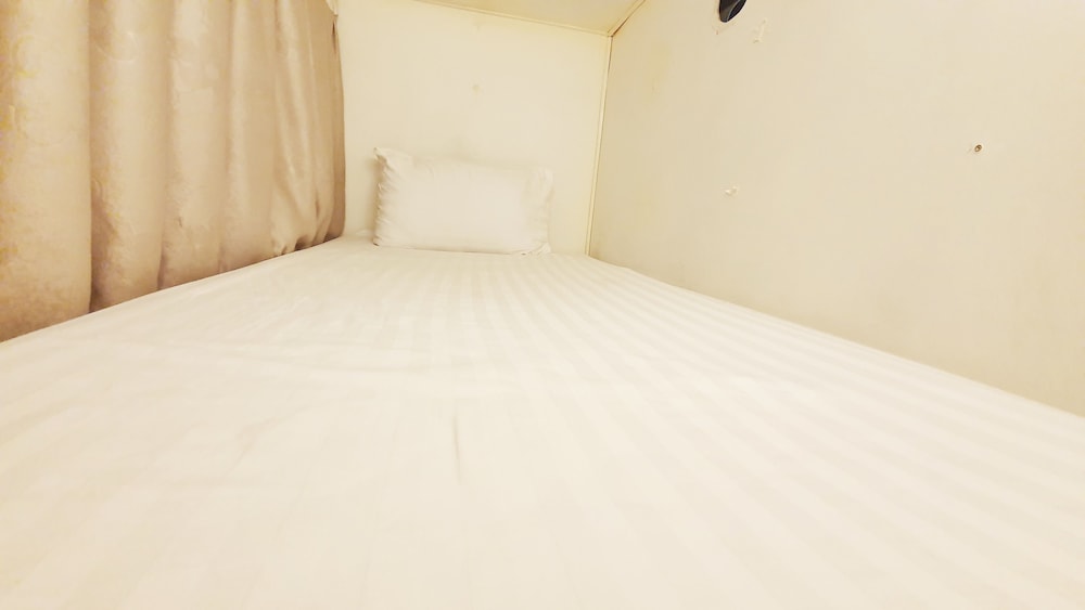 Green Box Hotel - Hostel