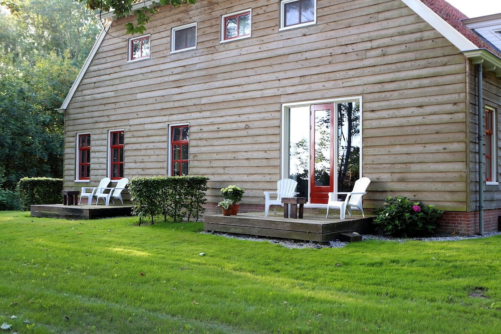 Photo 35
