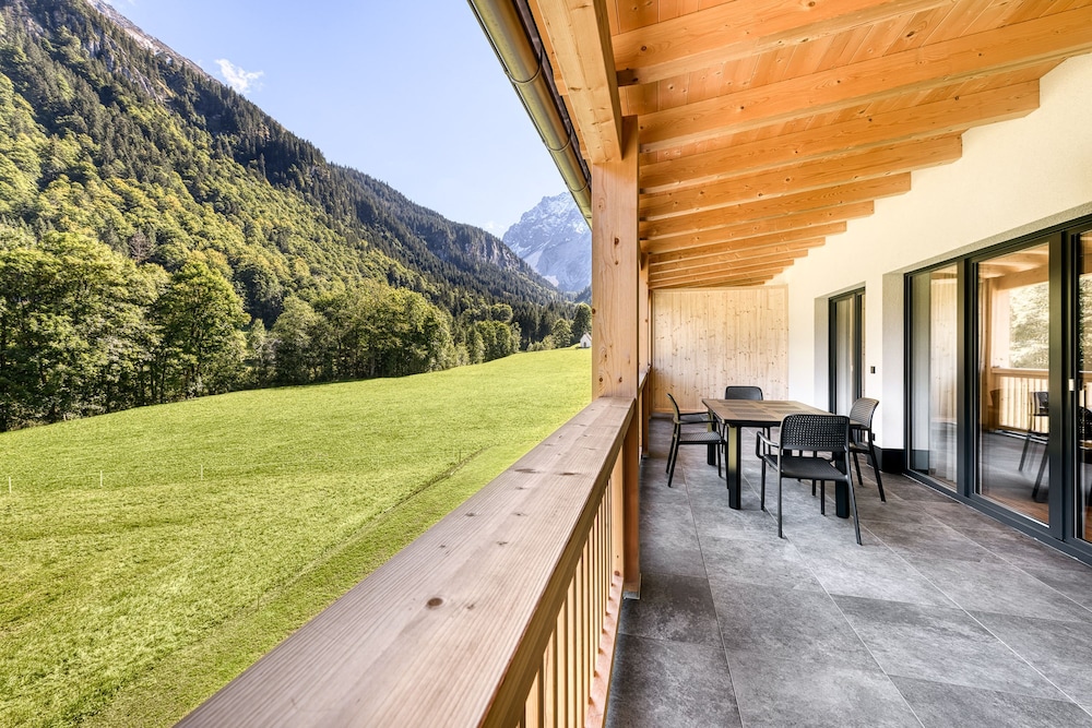 Brandnerhus Nr 15 - Balkon 3-zimmer Ferienwohnung