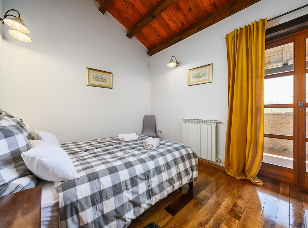Villa in Banki With Private Pool Near Marea Beach
