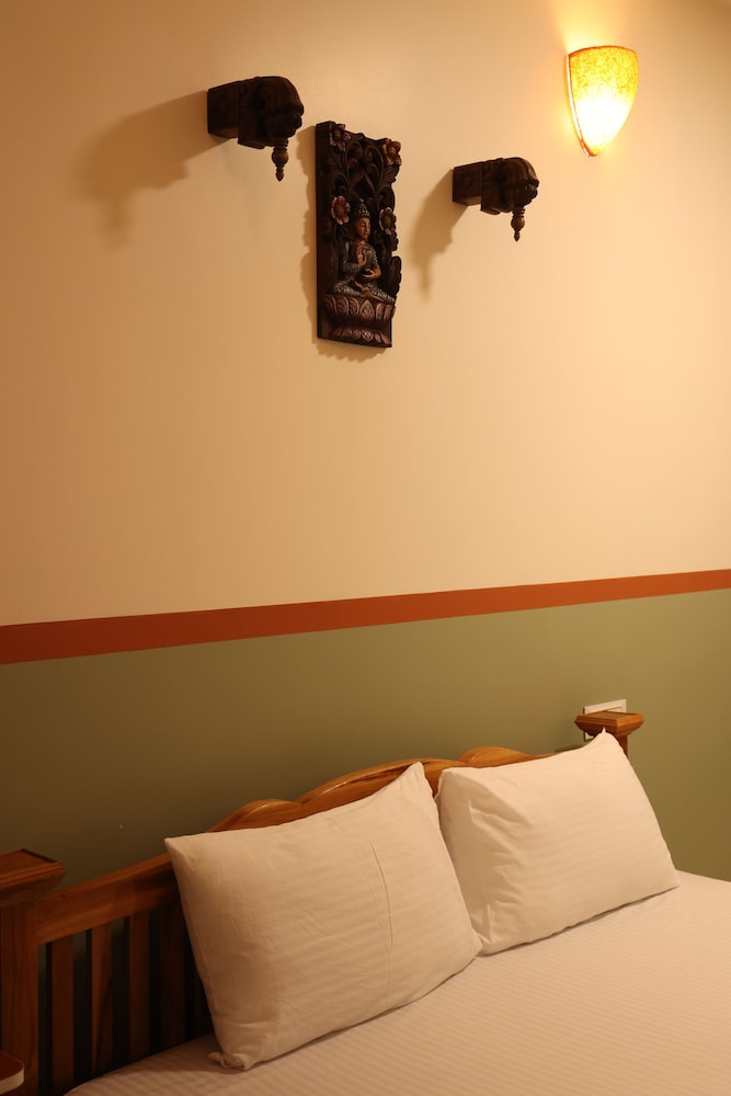 Dwaraka Guest House