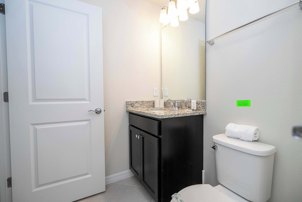 Luxury Private Pool & Themed Rooms Close To Disney 1282