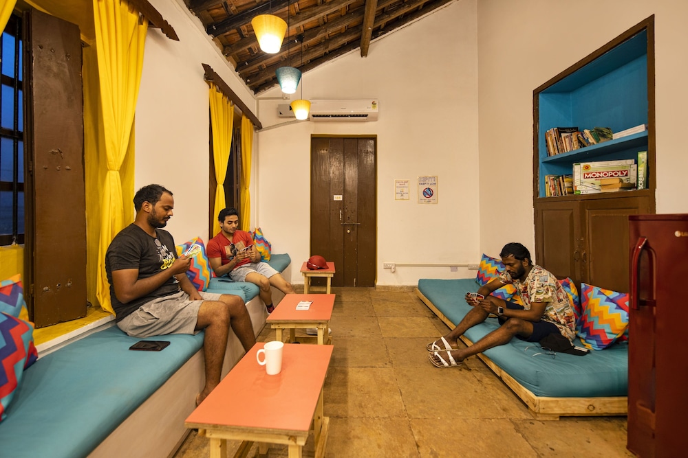 goSTOPS Lite Goa, Calangute