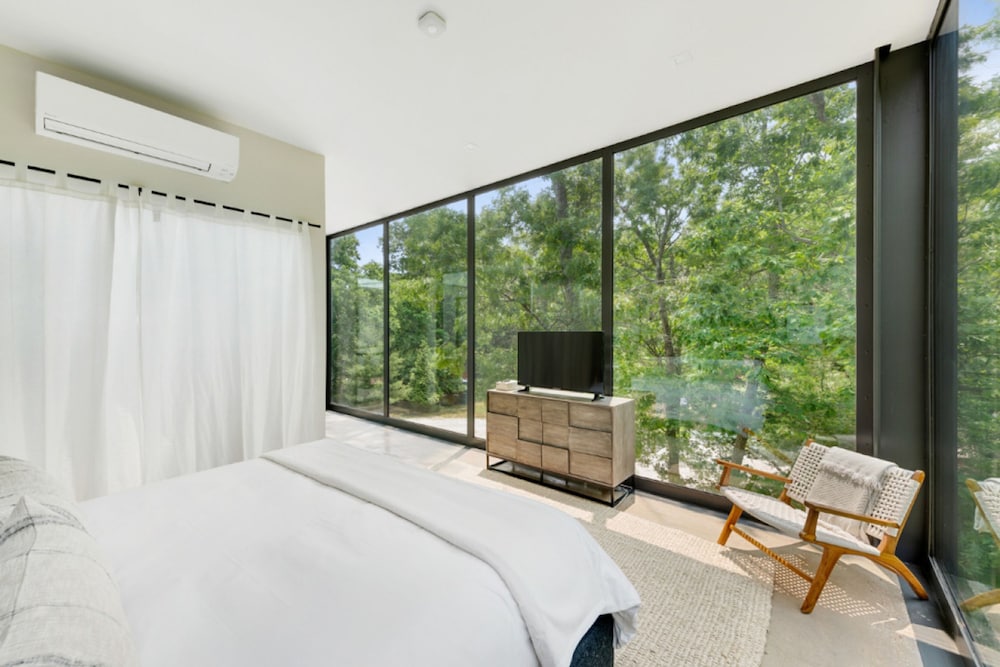Glass Villa East Hampton view 2