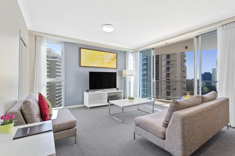 Surfers Paradise Vacations - Ocean Riverview at Chevron Renaissance - Property Image 1