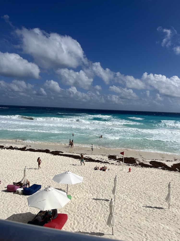 Ocean Dream 1 Bedroom Condo