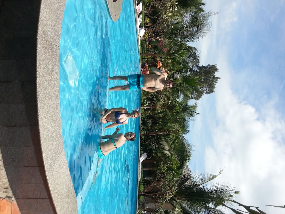 Non Nuoc Resort