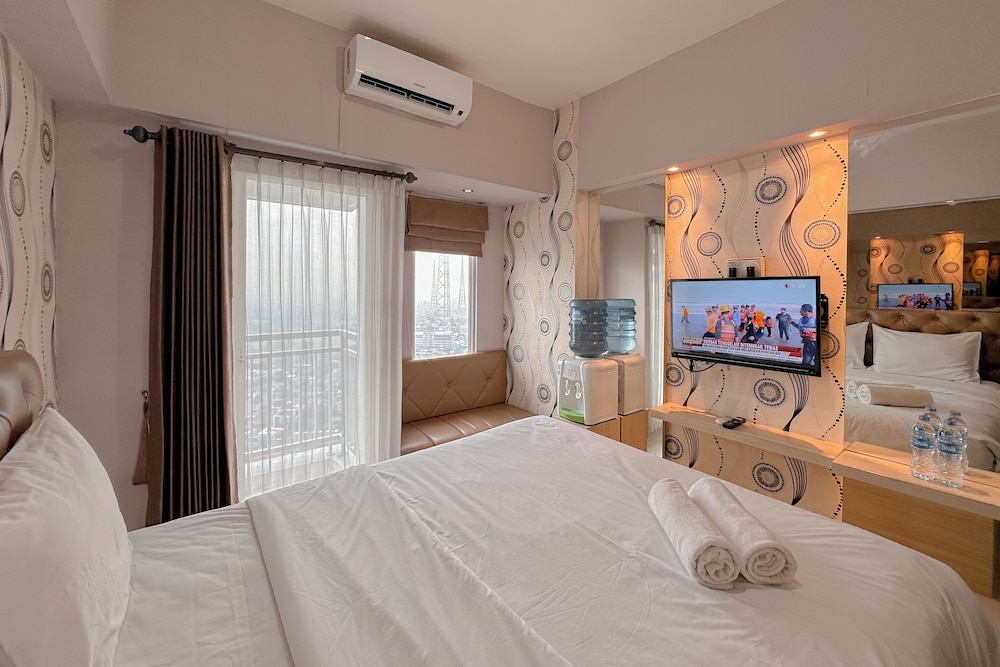 Strategic Spot Studio With Mall Access At Tanglin Supermall Mansion Apartment