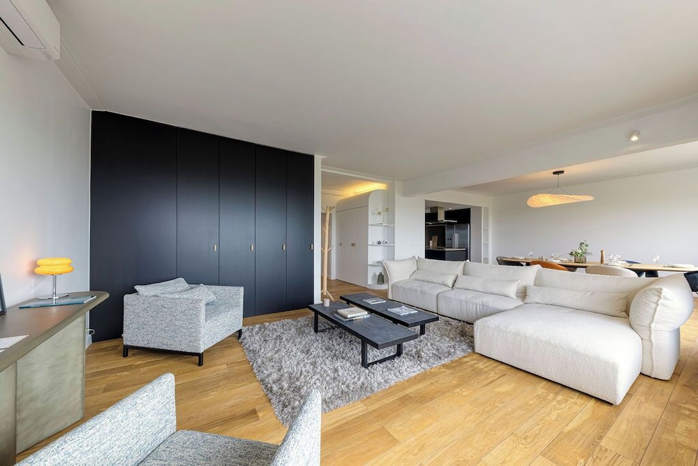 Penthouse avec Cinéma Privé