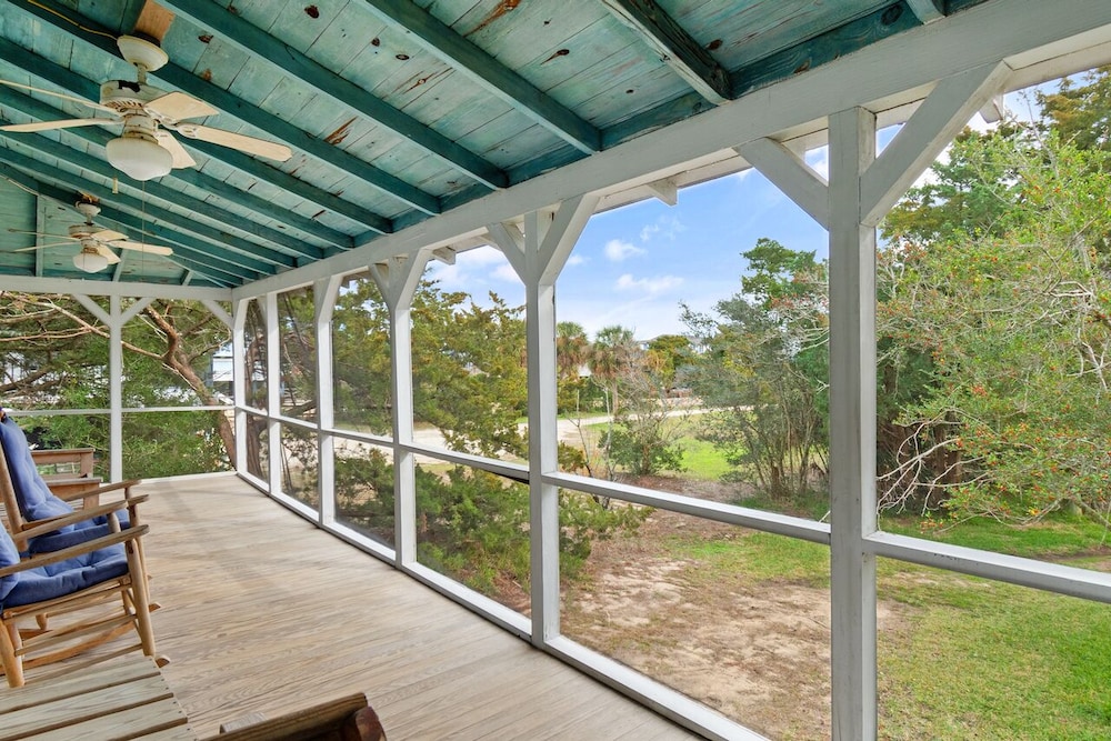 Lachicotte Vacation Rentals