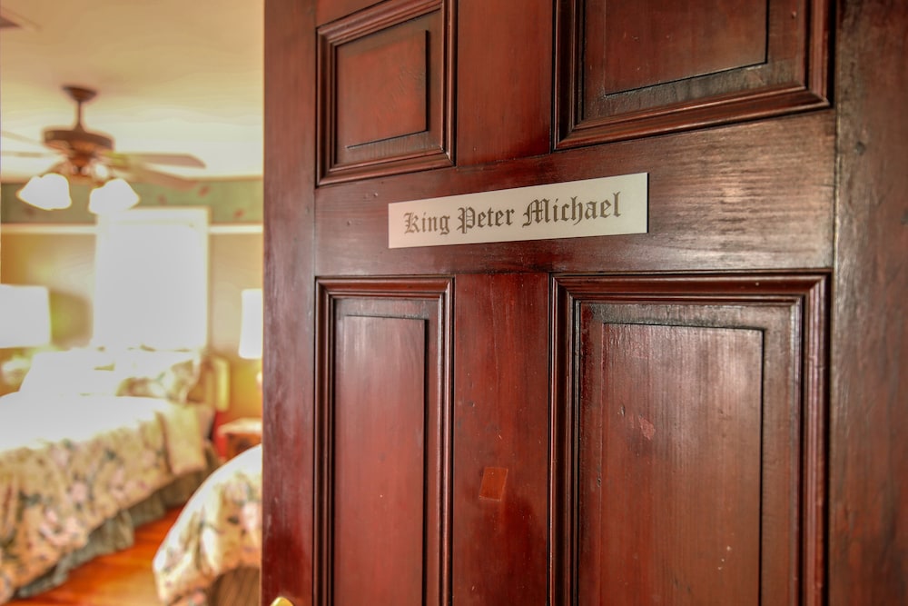 Huddy House Bed & Breakfast