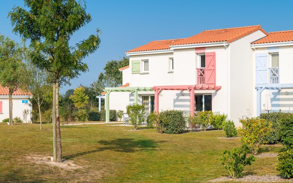 Résidence Lagrange Vacances Le Village de la Mer view 5
