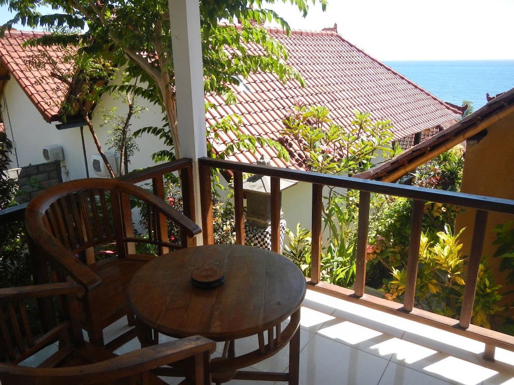 Bukit Indah Home Stay