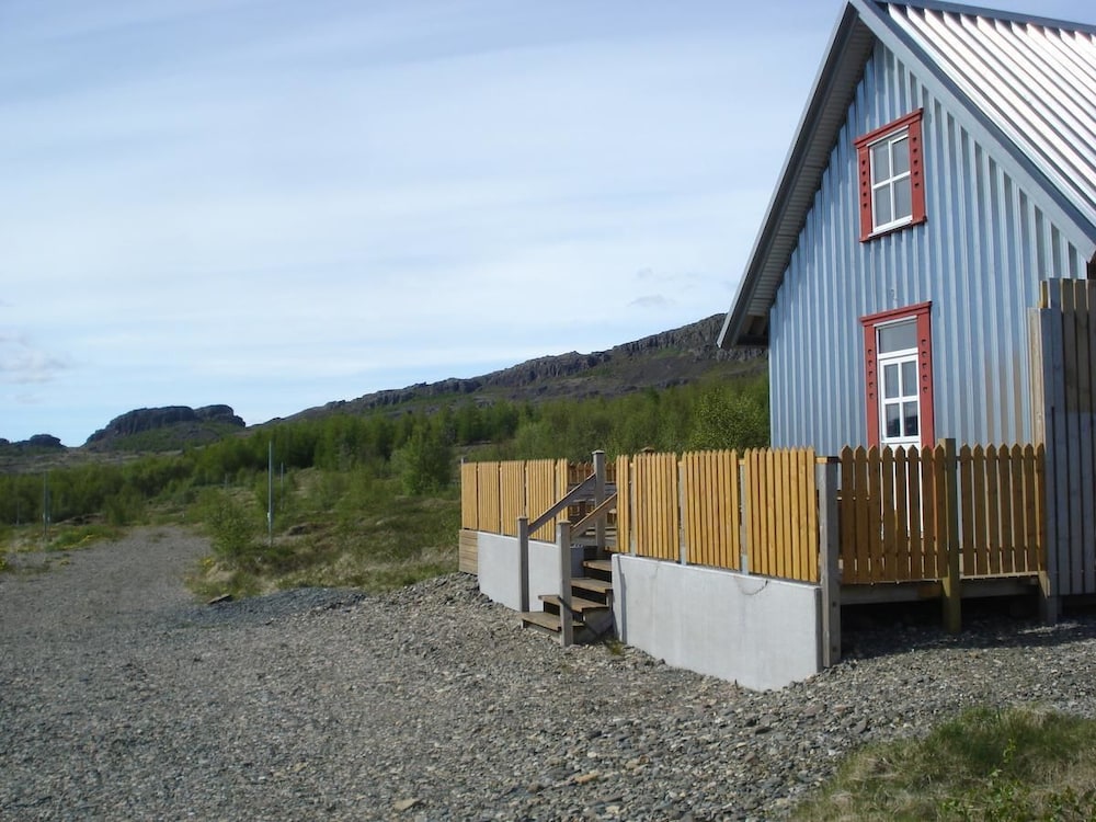 Photo 6