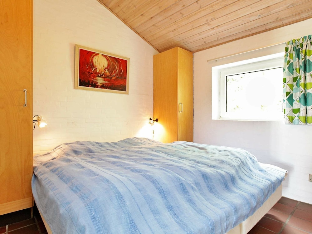 Cozy Holiday Home in BlÃ¥vand near Beach view 4