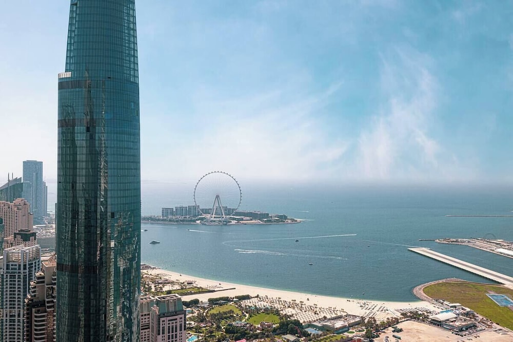 Princess Tower - Spectacular Sky Views