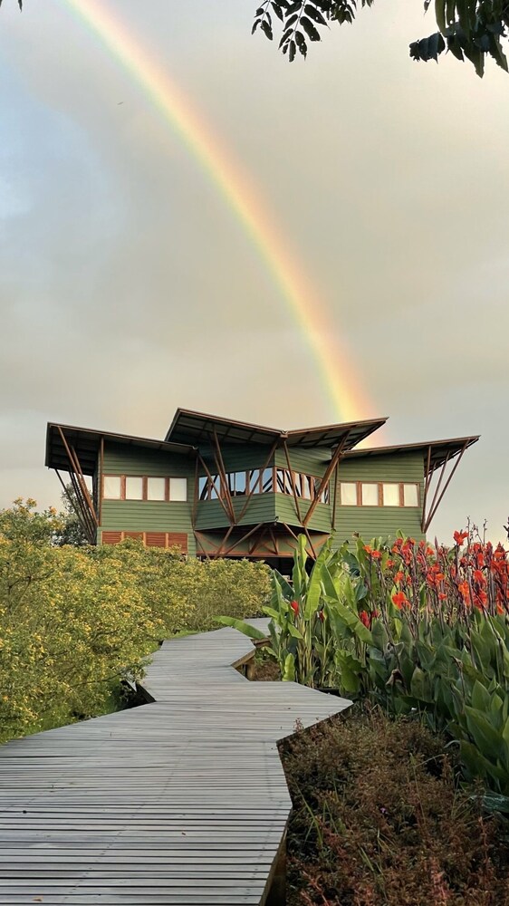 El Nido del Cóndor Ecolodge