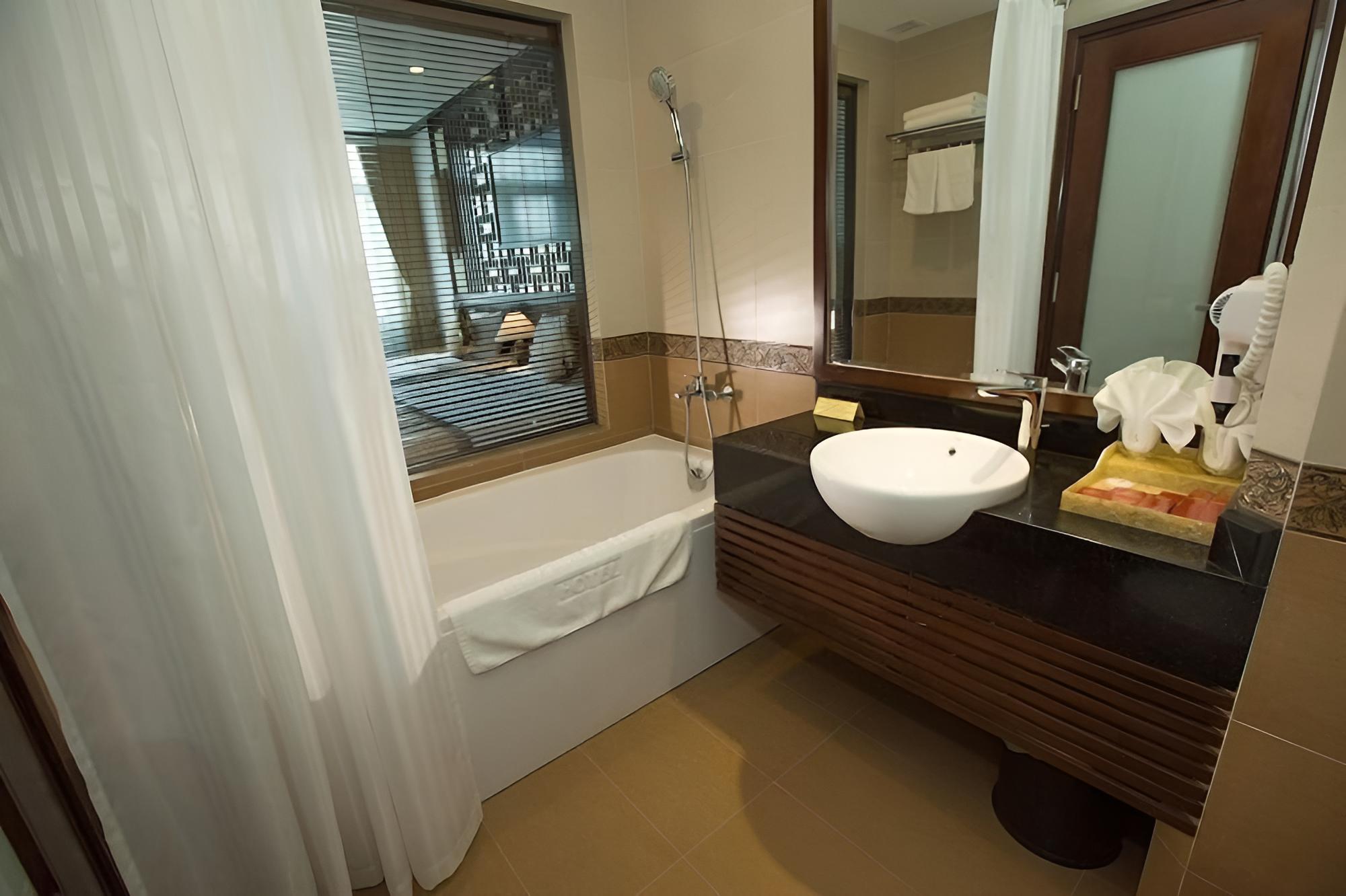 New Star Halong Hotel