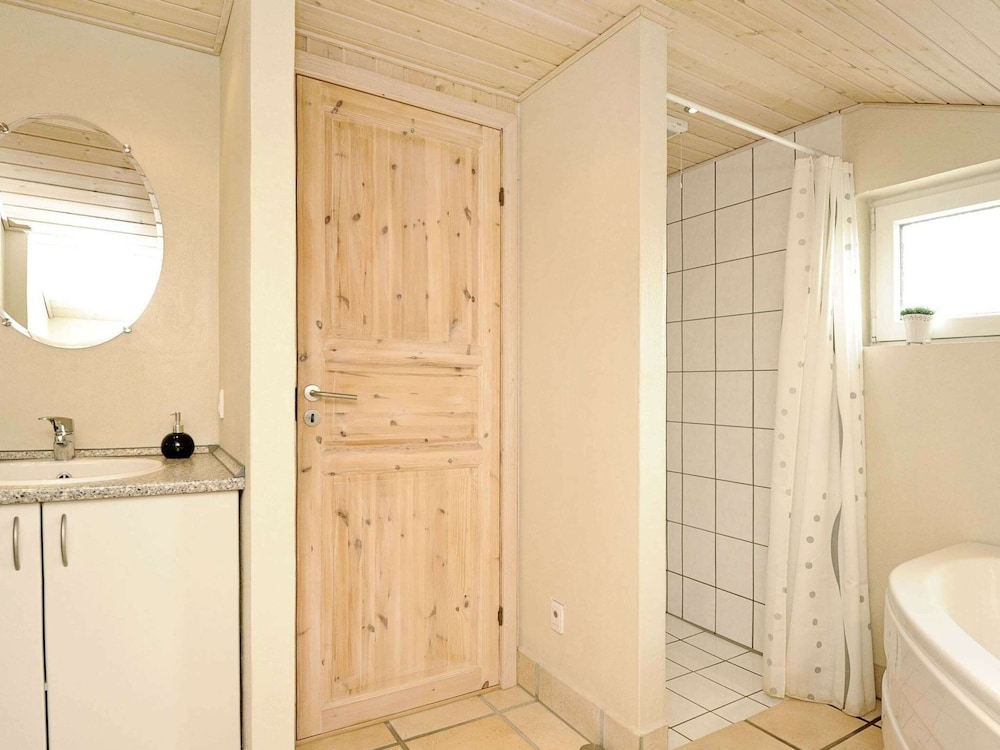 6 Person Holiday Home in Oksbol-by Traum