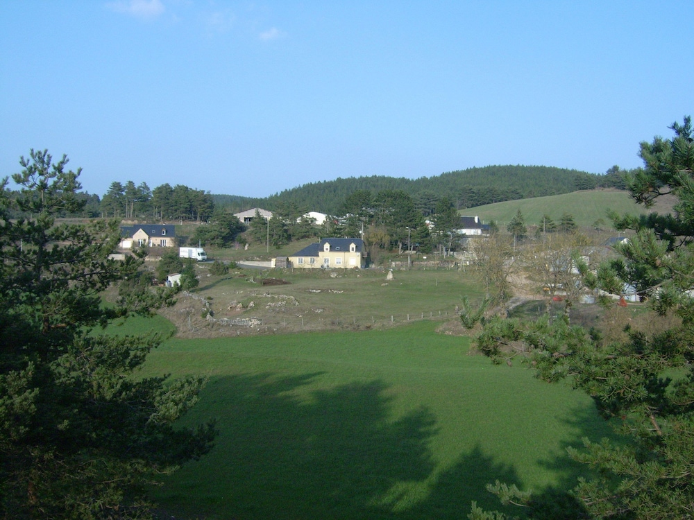 Photo 28