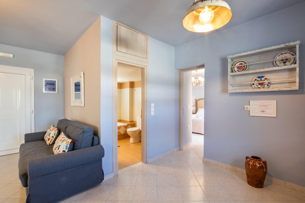 Elaia Villas