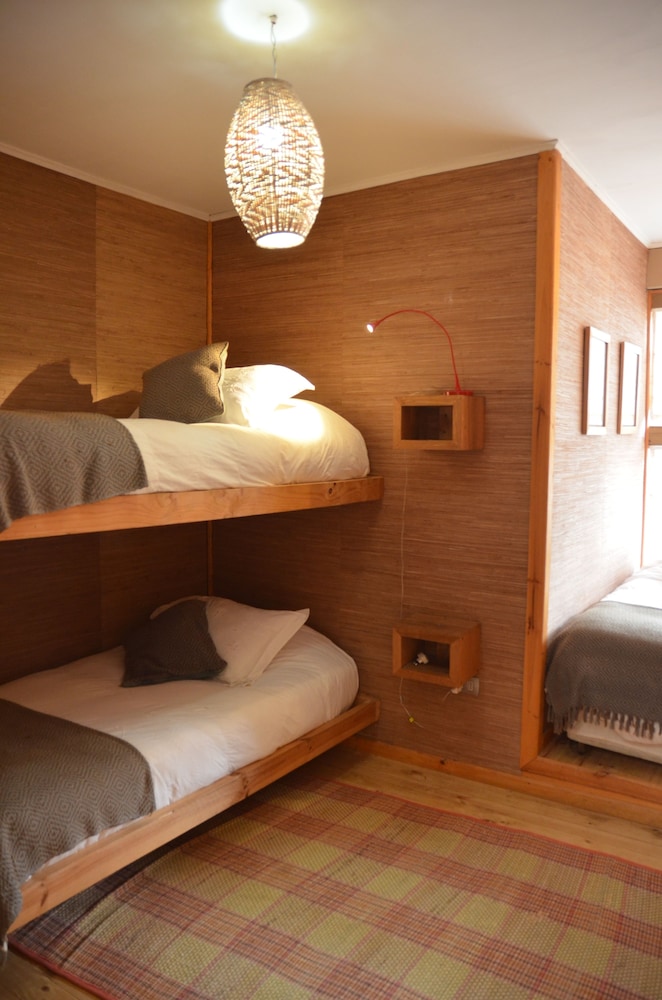 Hotel Natural Surf Lodge - Image 1