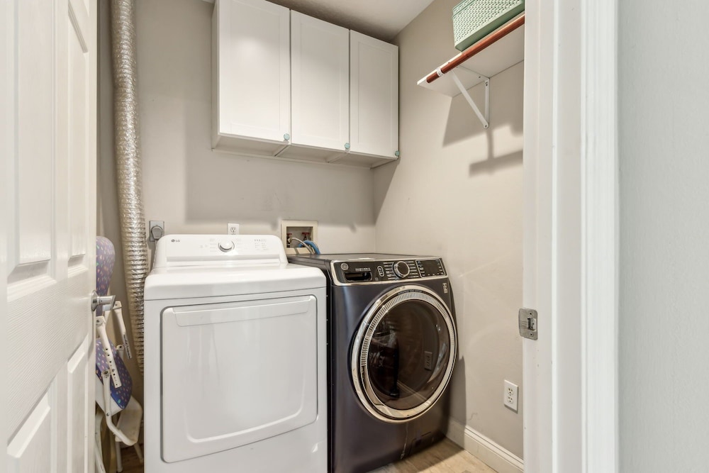 21 Ocean Place 3 Bedroom Condo