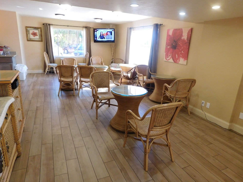 Orlando Vacations - Hibiscus Suites - Gateway to Siesta Key - Property Image 21
