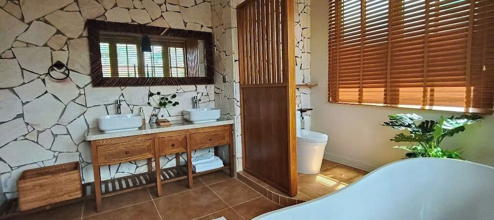 Hayha Villa - Tropical Garden Khem Beach