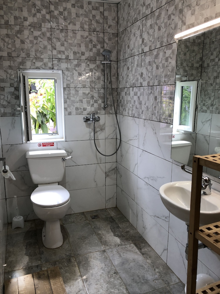 Lee's House Bed & Breakfast Sliema