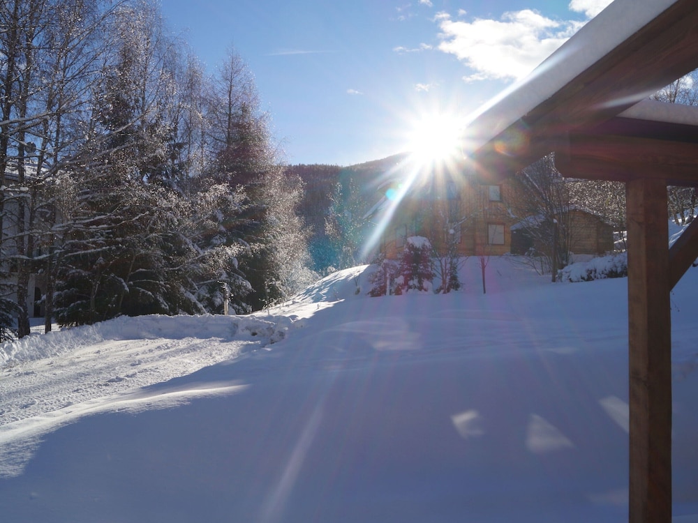 Dreamy Chalet on the Slopes