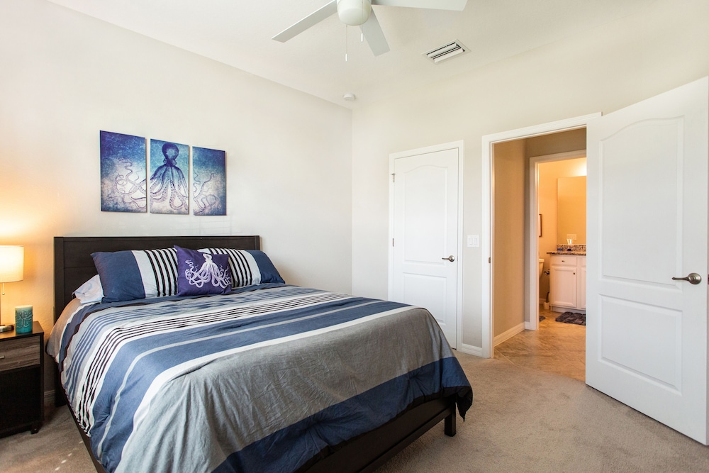 Artesia Vacation Rental view 3