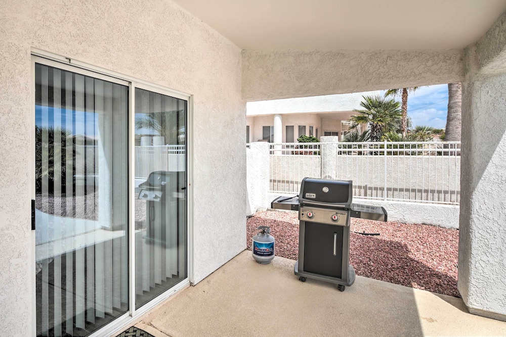 Pool, Patio & Lake Views: Lake Havasu City Home! view 4