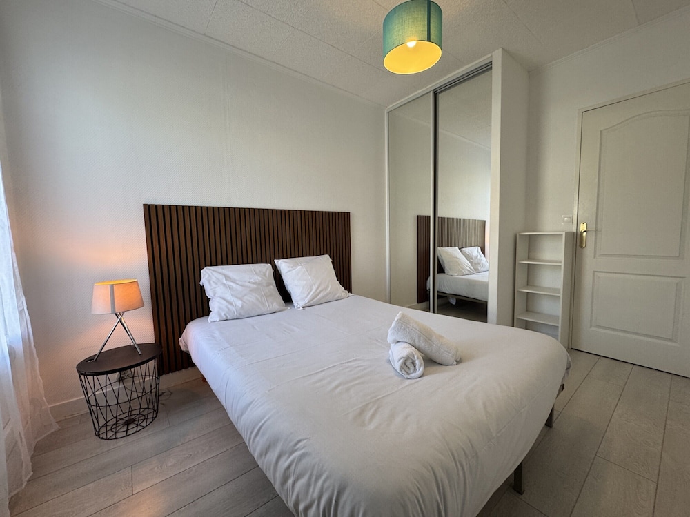 Urban Base in Le Mans - Comfort & Services