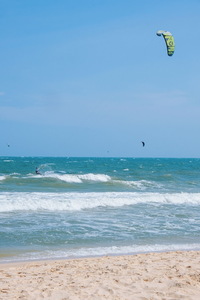 Allezboo Beach Resort & Spa