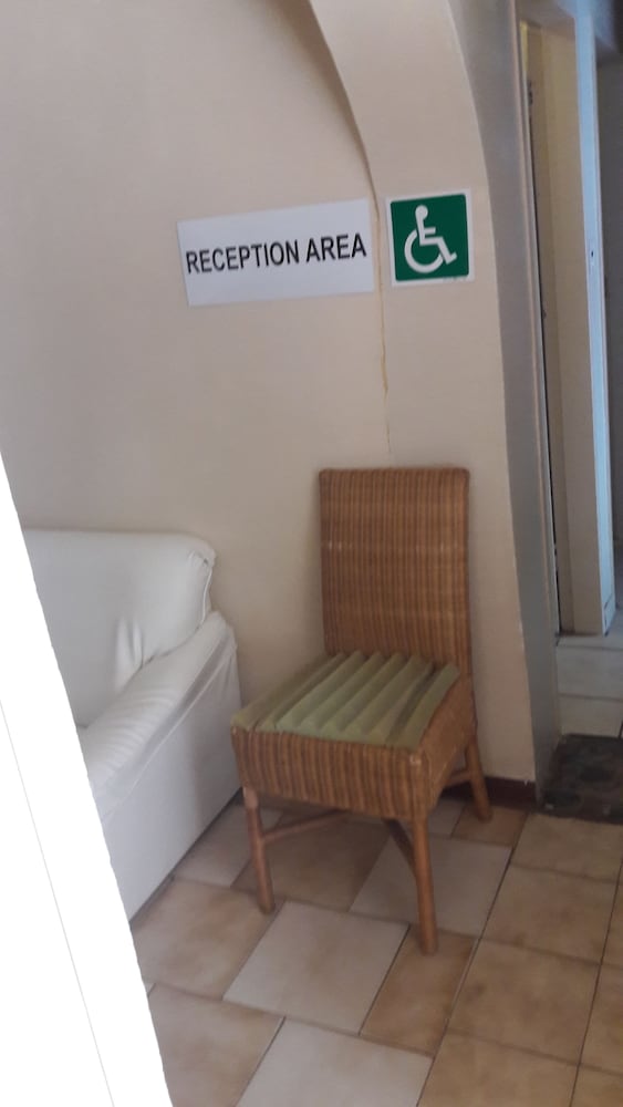 Diphororo Guest House